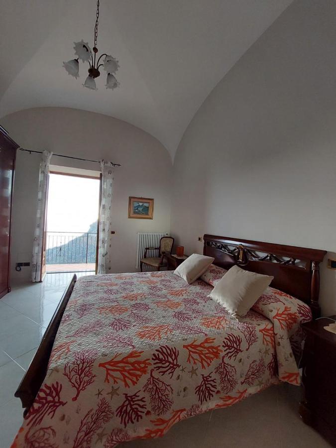 Dai Nonni Seaview With Roof Terrace Over The Sea Scala Exterior foto